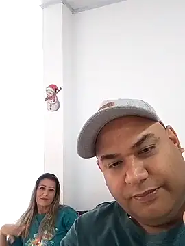 wessAndSandri online show from February 12, 7:53 pm