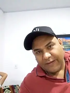 wessAndSandri online show from February 14, 11:12 pm