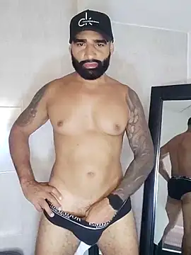 Lucius40 online show from February 8, 9:29 pm