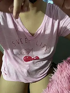 Snapshot of Amber1225 chatting on February 23, 8:39 pm Amber1225 online show from February 23, 8:39 pm