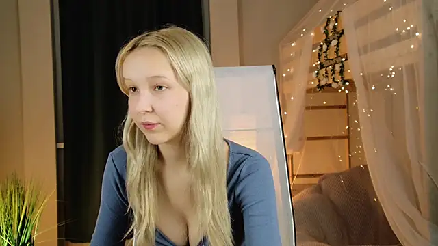 MaoqiBeverly online show from April 18, 5:22 am