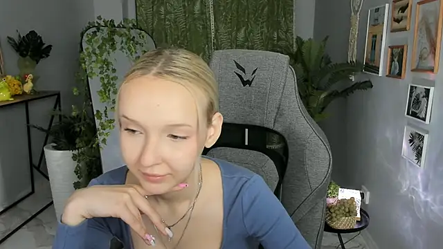 MaoqiBeverly online show from April 20, 11:02 am