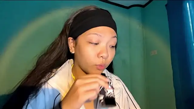 TerisaYellow online show from February 18, 5:47 am