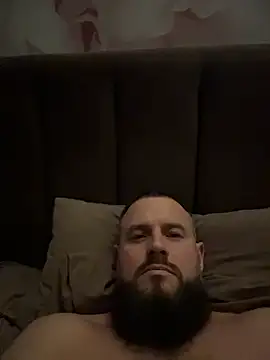 Snapshot of SportsManBi chatting on February 11, 2:22 pm SportsManBi online show from February 11, 2:22 pm