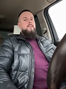 Snapshot of SportsManBi chatting on February 16, 5:36 am SportsManBi online show from February 16, 5:36 am