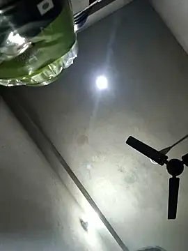 Snapshot of Sexy_khushi19 chatting on February 28, 1:17 am Sexy khushi19 online show from February 28, 1:17 am