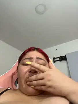 Snapshot of Rouse-Antonella_ chatting on March 1, 5:48 pm Rouse-Antonella online show from March 1, 5:48 pm