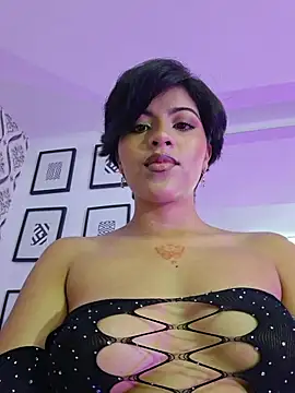 Snapshot of Eva_Monroes chatting on February 22, 3:51 am Eva Monroes online show from February 22, 3:51 am