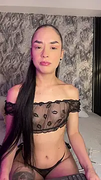 Mialarouse online show from February 3, 7:19 pm