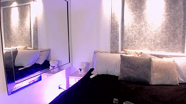 celestesun23 online show from February 5, 12:37 am