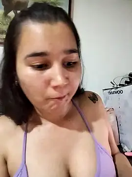 Snapshot of Merliah_1 chatting on February 6, 2:49 am Merliah 1 online show from February 6, 2:49 am