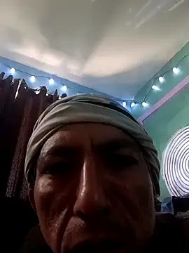 Snapshot of bigbooietx chatting on February 28, 5:36 pm bigbooietx online show from February 28, 5:36 pm