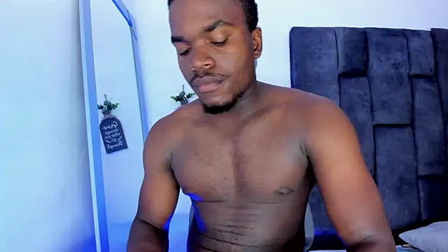 Snapshot of Ben_Castro_ chatting on February 26, 8:52 pm Ben Castro online show from February 26, 8:52 pm