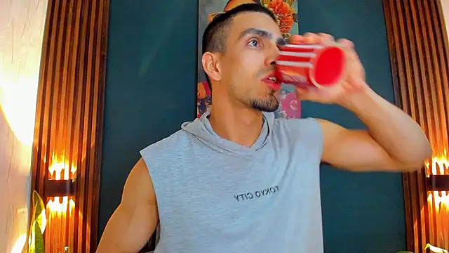 Snapshot of ryan_doyle chatting on March 2, 5:08 am ryan doyle online show from March 2, 5:08 am