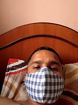 Snapshot of Mumbai_handsom92 chatting on February 1, 9:08 am Mumbai handsom92 online show from February 1, 9:08 am