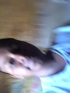 Snapshot of Annyele chatting on February 2, 11:09 am Annyele online show from February 2, 11:09 am