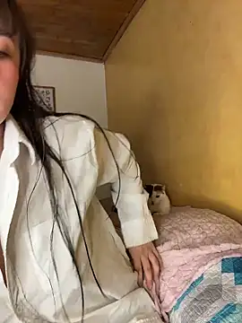 Snapshot of LilaRvsh chatting on March 4, 5:30 pm LilaRvsh online show from March 4, 5:30 pm