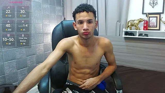 Snapshot of JDWhite18 chatting on February 28, 1:06 am JDWhite18 online show from February 28, 1:06 am