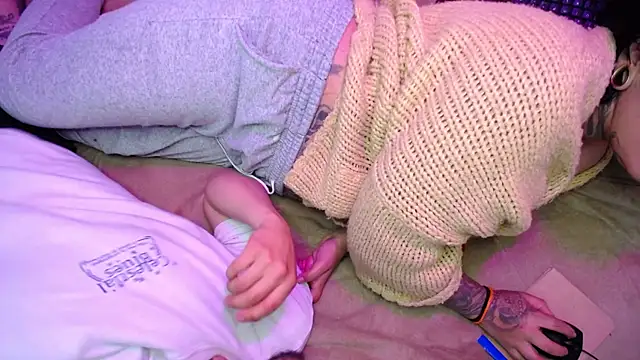 SoftSin1 online show from April 23, 5:30 am