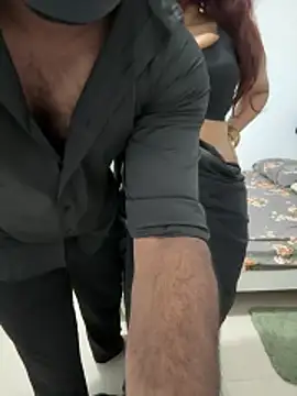 couple7v17d online show from February 26, 4:50 pm