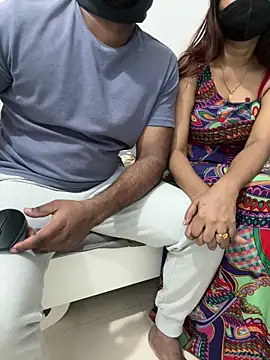 couple7v17d online show from February 27, 6:19 pm