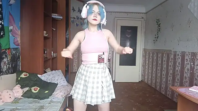 Snapshot of KathernSaulters chatting on February 17, 6:21 am KathernSaulters online show from February 17, 6:21 am