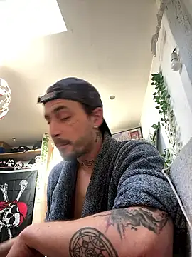 Piratee666 online show from March 9, 7:56 am