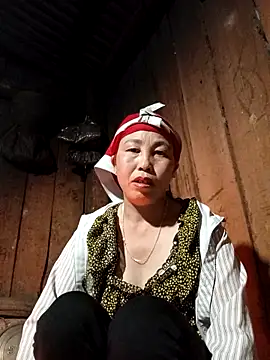 lena-cute online show from February 3, 11:10 pm