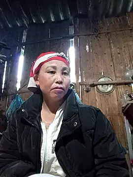 lena-cute online show from February 21, 12:11 am