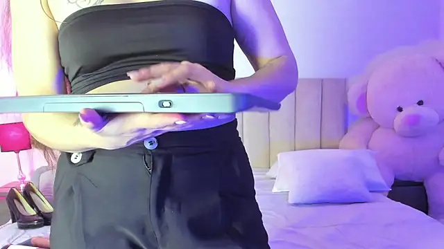 AmberRaiden online show from February 19, 3:35 am