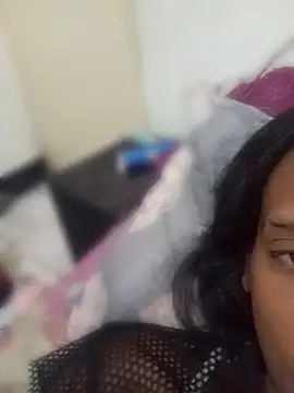 loveofpetitegirls34 online show from April 18, 7:34 am