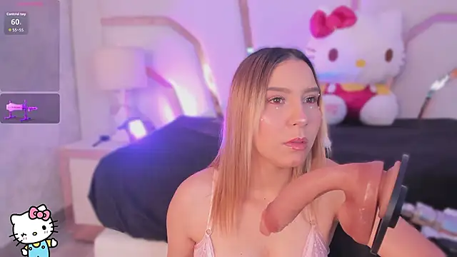 Snapshot of MelodyBloom_ chatting on March 4, 12:11 pm MelodyBloom online show from March 4, 12:11 pm