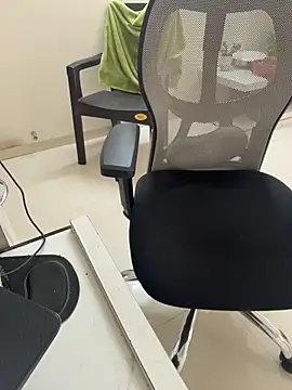 Snapshot of Rah0091 chatting on February 9, 8:18 am Rah0091 online show from February 9, 8:18 am