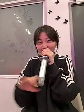 LXR77887 online show from February 24, 9:07 am