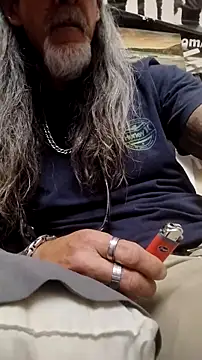 PastingForgiver online show from February 18, 8:32 am