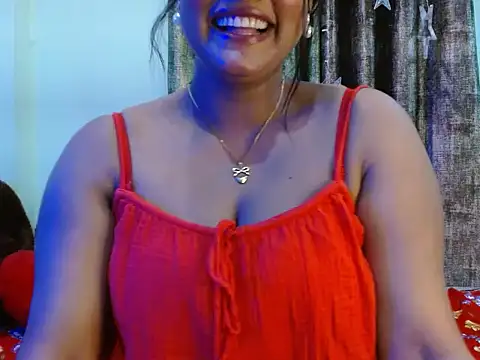 LIZNA 0 online show from April 21, 9:06 pm