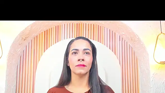 Snapshot of violet_scott_ chatting on February 12, 10:21 am violet scott online show from February 12, 10:21 am