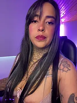 Annie Alicee online show from February 12, 2:01 pm