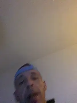 Snapshot of creativeX chatting on February 28, 7:15 pm creativeX online show from February 28, 7:15 pm