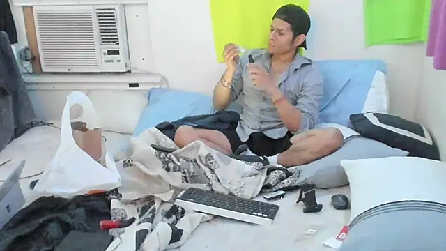 JokerAndyKenwood online show from March 1, 1:18 am