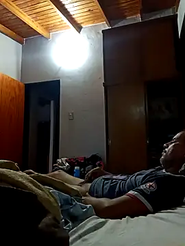 Snapshot of gordorichard chatting on March 3, 3:12 am gordorichard online show from March 3, 3:12 am