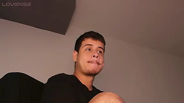 Snapshot of BjornSteel chatting on February 7, 4:38 am BjornSteel online show from February 7, 4:38 am