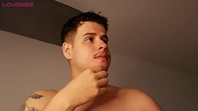 Snapshot of BjornSteel chatting on February 26, 7:29 am BjornSteel online show from February 26, 7:29 am