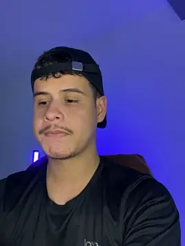 Snapshot of BjornSteel chatting on February 28, 5:41 am BjornSteel online show from February 28, 5:41 am