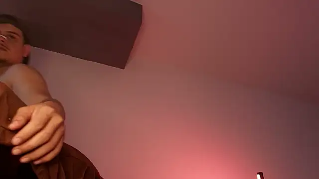 Snapshot of BjornSteel chatting on March 4, 5:46 am BjornSteel online show from March 4, 5:46 am