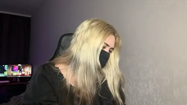 UnaXyling online show from February 8, 10:07 am