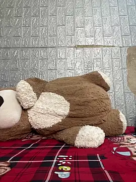 Miu Xinh online show from March 28, 6:57 am