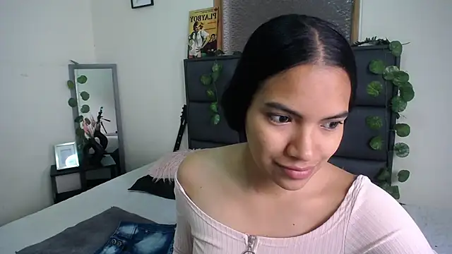 Julieta Parker online show from March 26, 12:55 pm