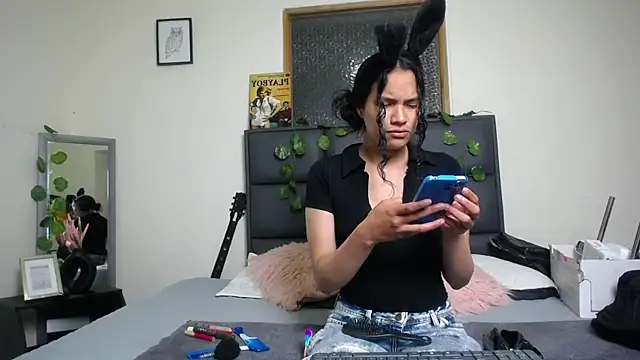 Julieta Parker online show from April 4, 11:57 pm