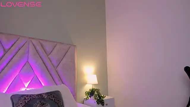 Axel Creed online show from February 27, 2:39 pm